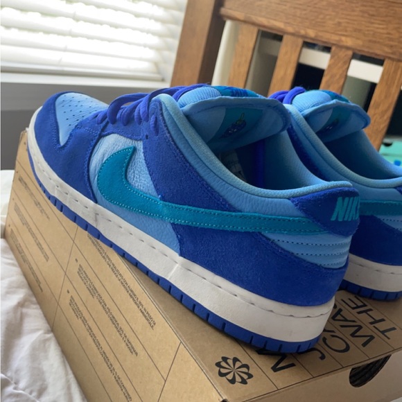 Blue raspberry sb dunk - Picture 4 of 7